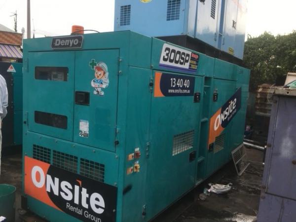 Máy phát điện  KOMATSU