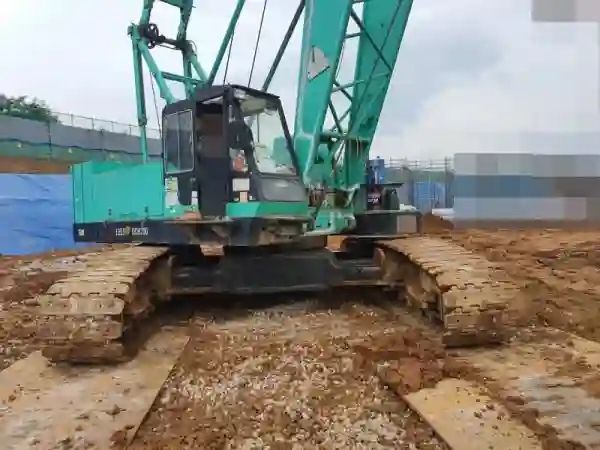 CẦN TRỤC BÁNH XÍCH IHI-DCH700