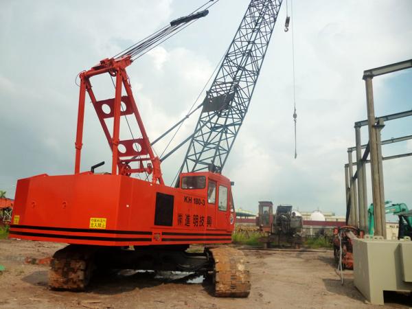 CẦN TRỤC BÁNH XÍCH HITACHI KH180-3