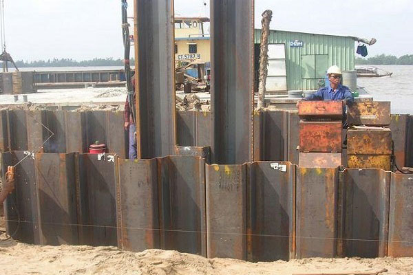 Standard parameters of larsen pile length